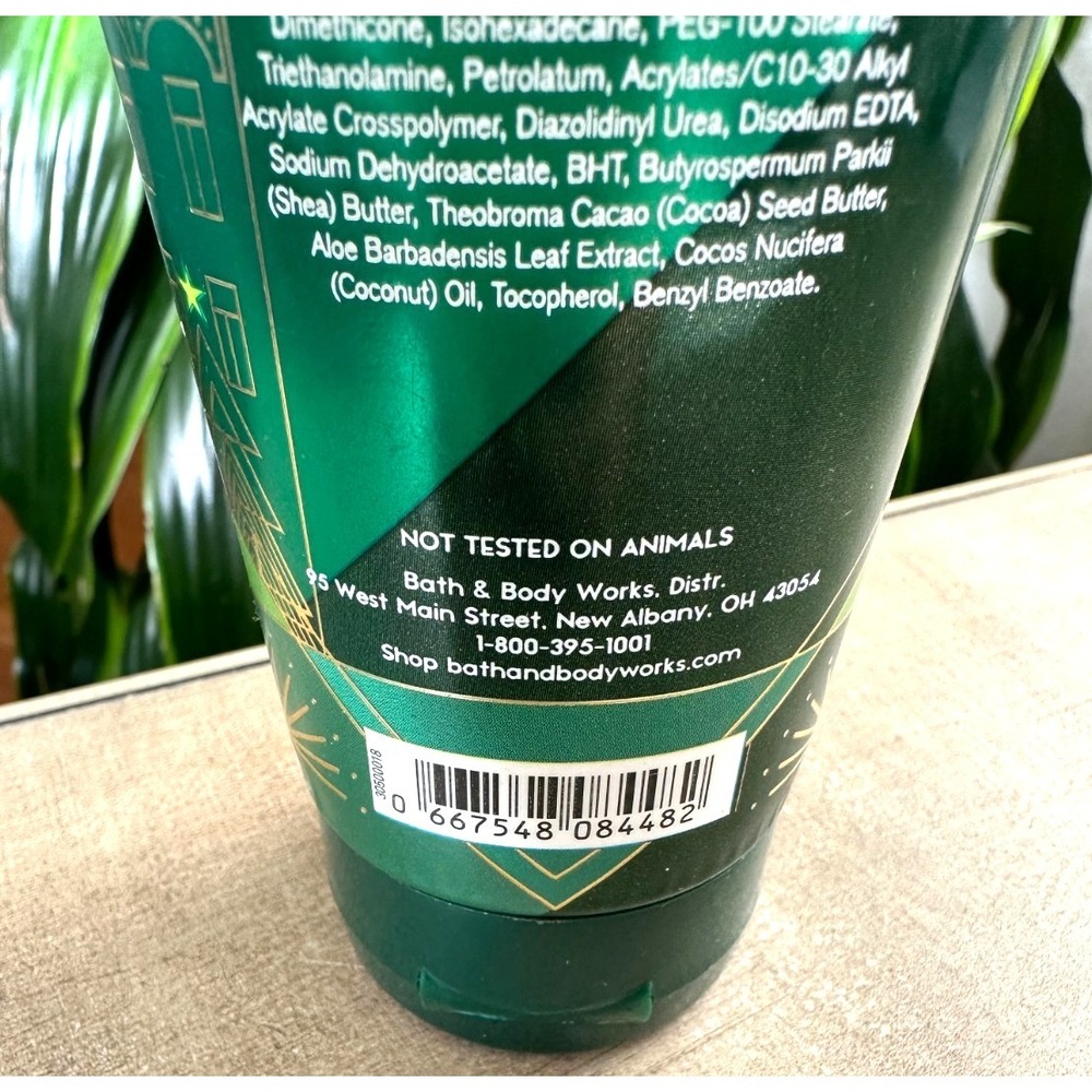 Bath & Body Works Vanilla Bean Noel Ultra Shea Body Cream 8 FL OZ - Picture 2 of 4